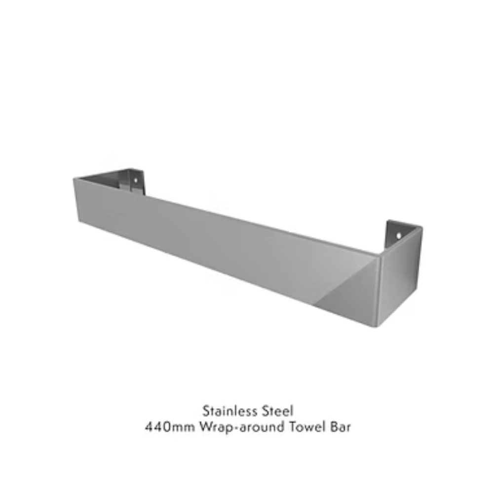 Product cut out image of the Radox Nova 440mm Wrap-Around Radiator Towel Bar